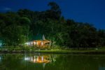 cottage-with-big-porch-fronting-ponds-rice field-01