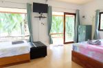 modern-house-in-the-middle-of-the-palm-garden-07